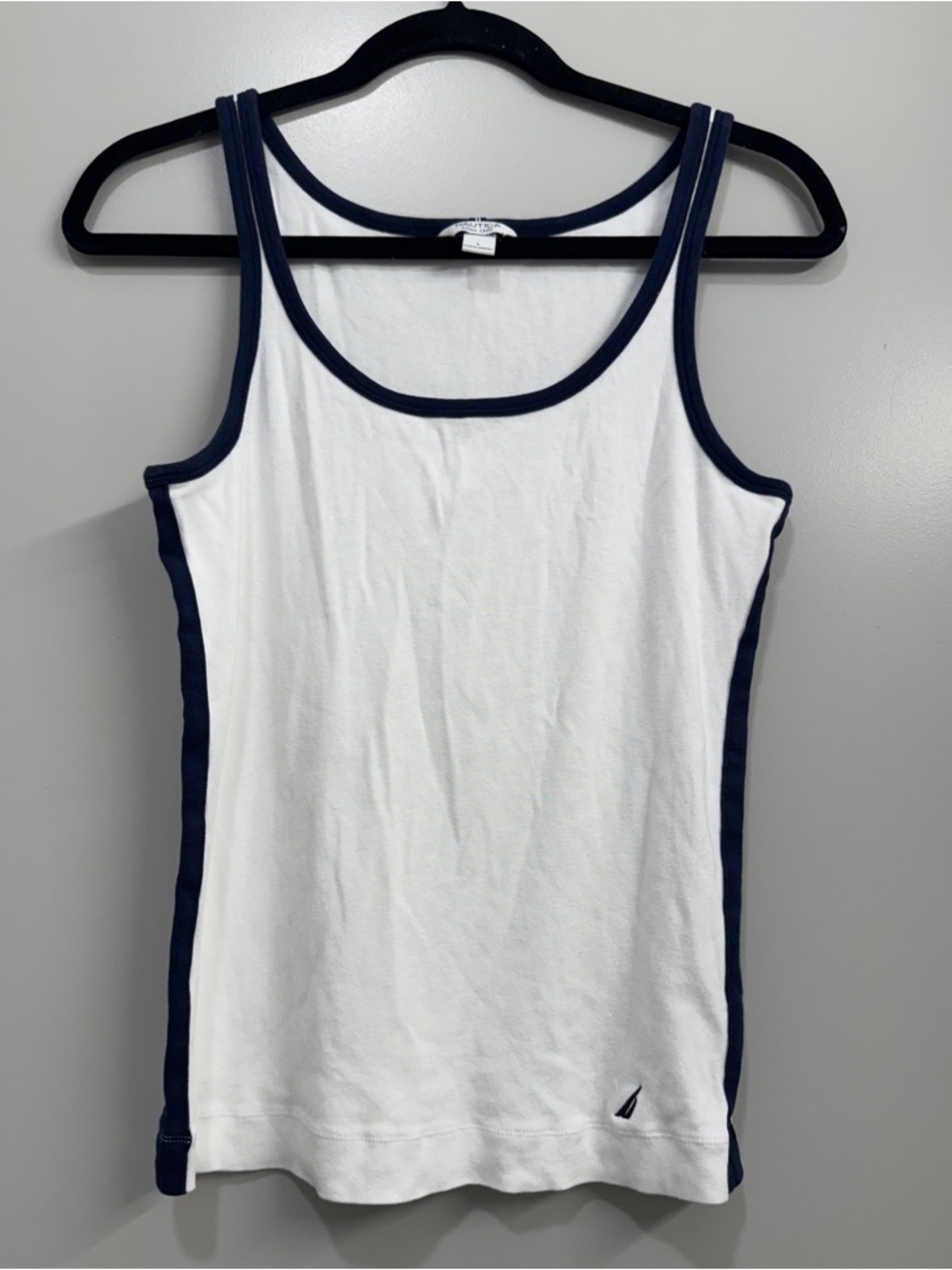 Nautica White Tank Navy Trim Sleeveless Top Nautical Surfercore Indie Skater